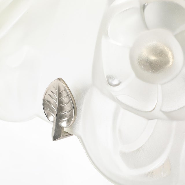 Art Deco Style Molded & Frosted Glass Table Lamp W/ Silvered Bronze Base For Sale In New York - Image 6 of 12