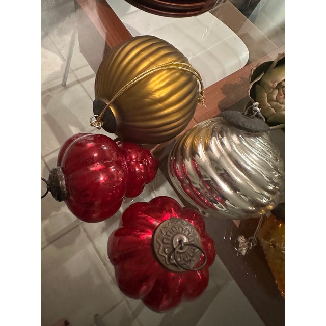 Set of 13 Kugel Mercury Glass Ornaments in Silver, Gold, and Red For Sale - Image 11 of 16