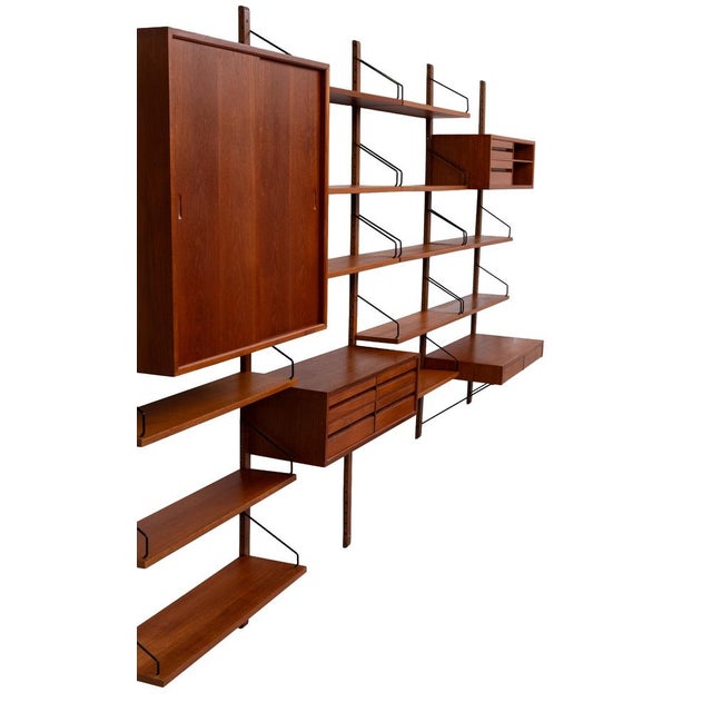Vintage Royal Wall System with 4 Cabinets in Teak by Poul Cadovius, 1960s, Set of 23 For Sale - Image 10 of 18