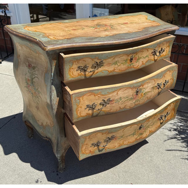 Antique Venetian Style Italian Painted Chest of Drawers Commode For Sale - Image 4 of 7