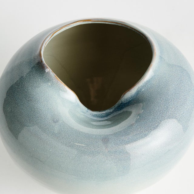 Kenneth Ludwig Chicago Veronica Vase Large For Sale - Image 4 of 8