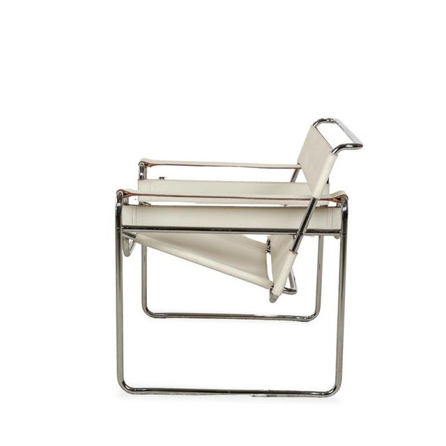 Bauhaus Wassily Chair in Cream Leather by Marcel Breuer for Knoll Inc. / Knoll International For Sale - Image 12 of 13