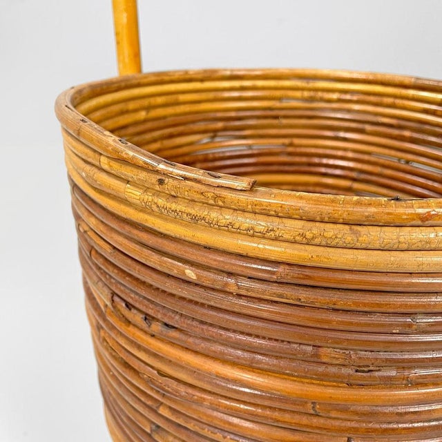 Mid-Century Modern Italian Round Rattan Umbrella Stand with Handle, 1960s For Sale - Image 13 of 18