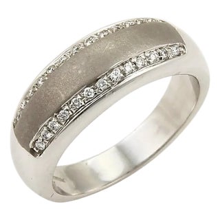 Mid 20th Century Roberto Coin Diamonds 18k White Gold Textured 7mm Wide Band Ring - Size 6 For Sale