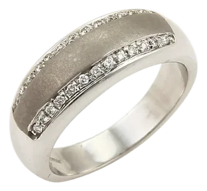 Mid 20th Century Roberto Coin Diamonds 18k White Gold Textured 7mm Wide Band Ring - Size 6