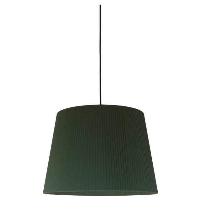 Green Sísísí Cónicas GT1 Pendant Lamp by Santa & Cole For Sale - Image 4 of 4