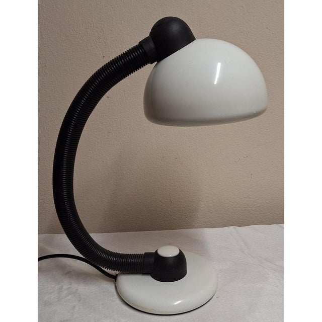 Black Vintage German Adjustable Desk Lamp with White Metal Base and Shade and Plastic-Covered Black Flex Arm from Hustadt-Leuchten, 1980s For Sale - Image 8 of 8