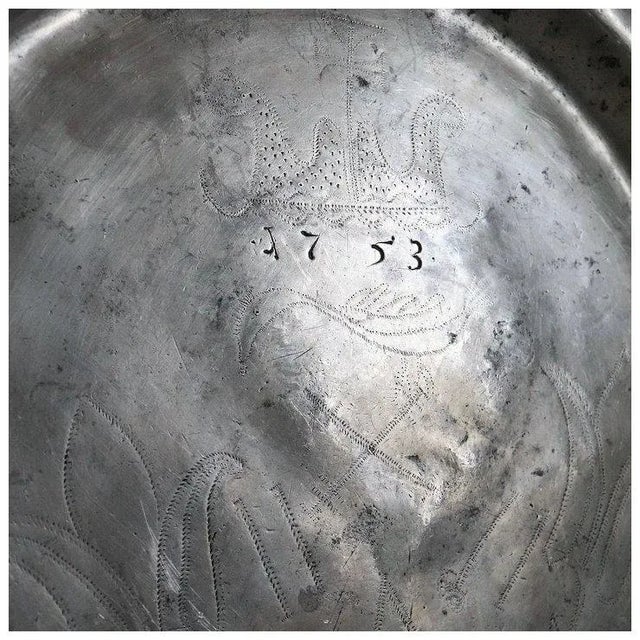 Traditional Large Continental Pewter Wrigglework Single Reeded Dish / Plate For Sale - Image 3 of 7