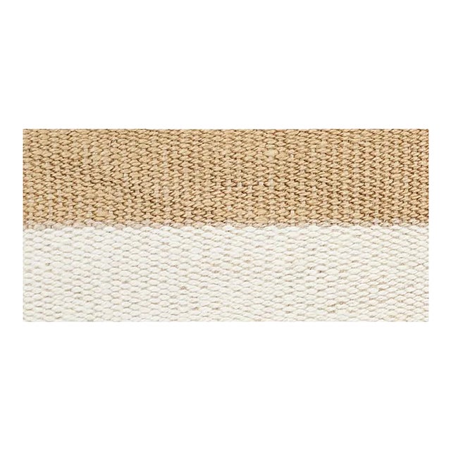 Sample - Schumacher Modern Neutral Iii Medium Tape in White & Gold For Sale