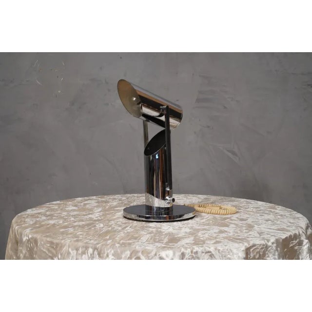 Midcentury Italian Chrome Round Table Lamps, 1960, Set of 2 For Sale - Image 7 of 10