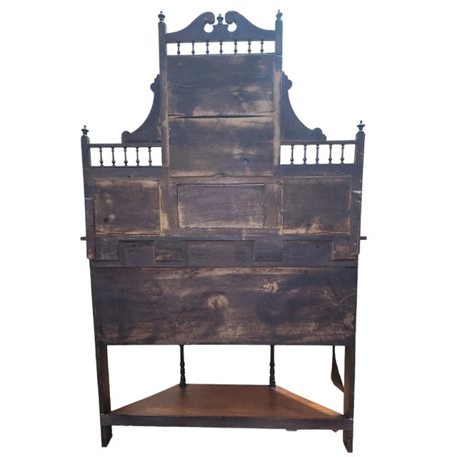 1860s English Victorian Aesthetic Movement Walnut Mirrorback Side Cabinet For Sale In Atlanta - Image 6 of 8