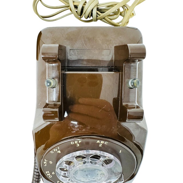 Vintage Comdial Model 500d Rotary Phone (1984) | Classic Retro Brown Desk Telephone | Tested & Working Mid-Century Decor For Sale - Image 12 of 14