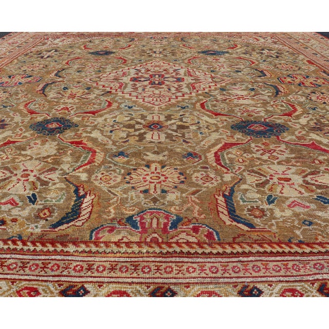 Tribal Antique Persian Sultanabad Mahal Carpet With Geometric Design in Green's and Red 10'8"x13'4" For Sale - Image 3 of 10