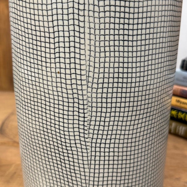 White Rounded Black & White Small Checkered Patterned Ceramic Vase For Sale - Image 8 of 11