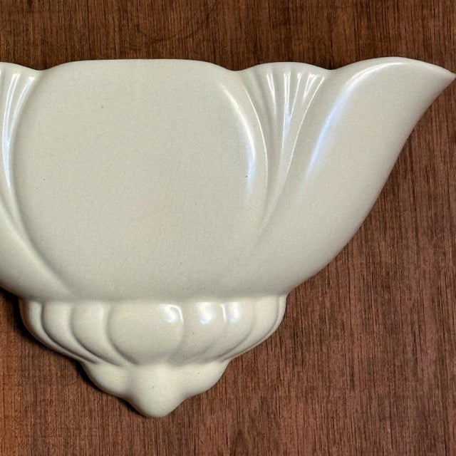 A super Dartmouth pottery wall vase dating back to the 1920’s. A lovely wider version the British made Dartmouth pottery...