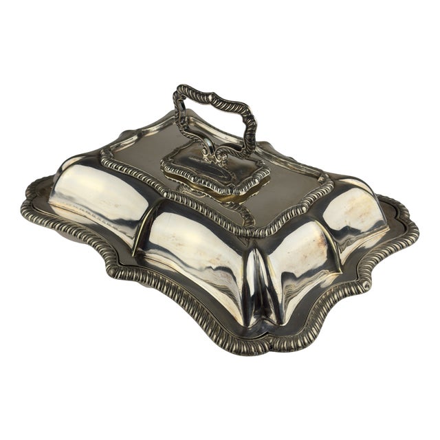 Antique Early 20th Century Silver Plated Sheffield Serving Dish and Cover, England For Sale