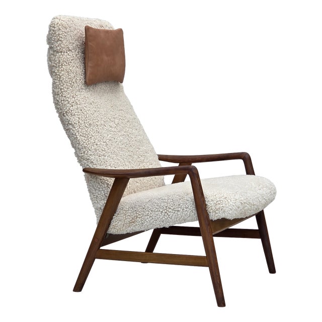 Danish Sheepskin Lounge Chair by Alf Svensson for Fritz Hansen, 1960s For Sale