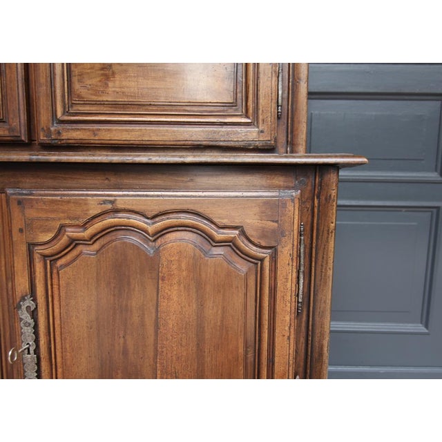 French Buffet À Deux Corps in Walnut For Sale - Image 14 of 18
