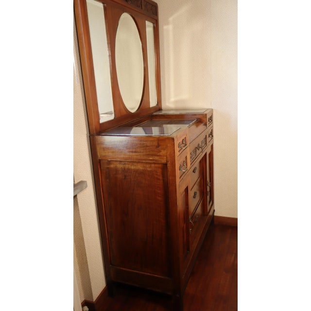Brown Art Nouveau Chest of Drawers in Mahogany and Marble with Mirror, Early 1900s For Sale - Image 8 of 18