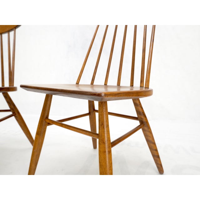 Brown Pair of Mid-Century Modern Solid Maple Conant Ball Russel Right Sid Chairs Mint! For Sale - Image 8 of 16