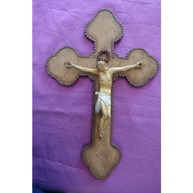Folk Art Crucifix in Wood and Papier-Mâché For Sale - Image 4 of 4