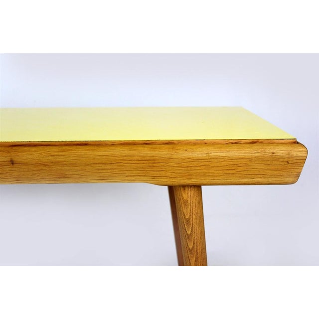 Wood Coffee Table with Double-Sided Formica Top from Interier Praha, Former Czechoslovakia, 1960s For Sale - Image 7 of 18