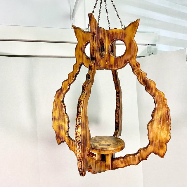 1970s Vintage Boho Chic Folk Art Burnt Pine Owl Hanging Planter. For Sale - Image 6 of 12