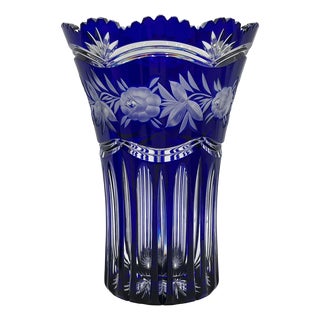 Art Nouveau Crystal Vase in Cobalt Blue with Floral Engraving from Lausitz For Sale