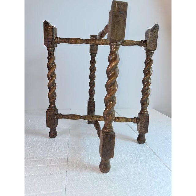 1980s Rare and Distinct Handcrafted Onyx and Marble Chess Set on Jacobean Style Wooden Frame For Sale - Image 4 of 13