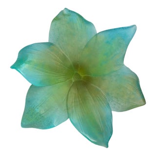 Mid 20th Century Daum France Amaryllis Blossom Dish For Sale