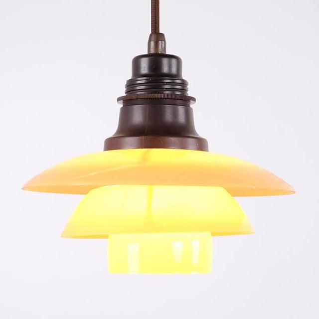 Louis Poulsen PH 2/2 Pendant with Yellow Painted Shades by Poul Henningsen for Louis Poulsen, 1930s For Sale - Image 4 of 10