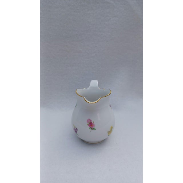 Mid-Century Modern Vintage Porcelain Miniature Creamer with Hand-Painted Floral Motifs from Meissen, 1960 For Sale - Image 3 of 8