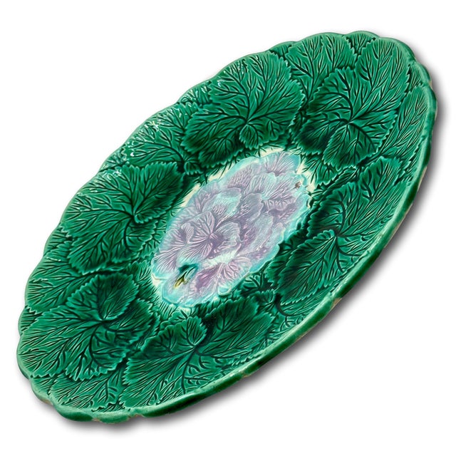 Beautiful 1880s Antique Victorian Majolica Dish With Bracket for Wall Plate Hanging Display - Great Colors For Sale - Image 9 of 18