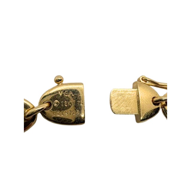 1970s 1970s Van Cleef & Arpels Zodiac Star Astrological Signs Vintage Rare 18k Gold Bracelet For Sale - Image 5 of 7