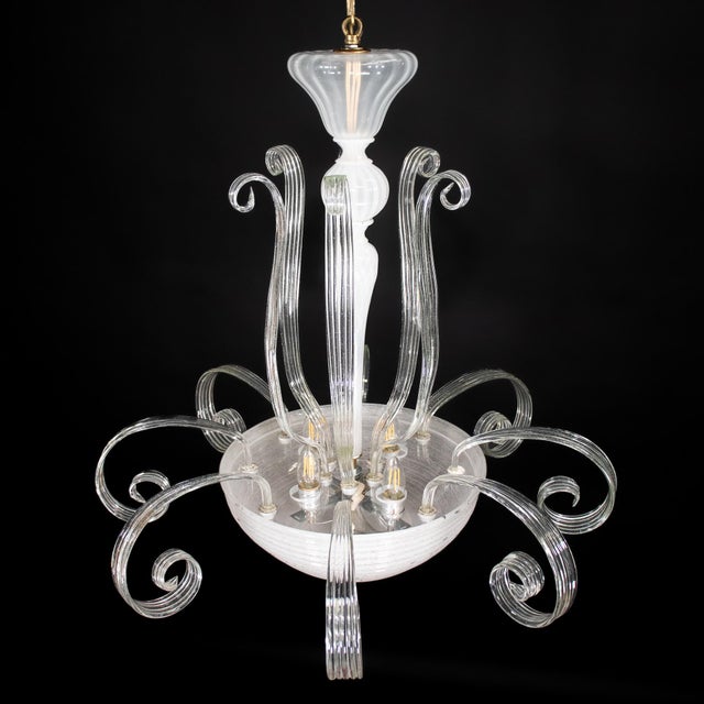 Mid‑Century Italian Martinuzzi-Inspired Pulegoso and Lattimo Murano Chandelier For Sale - Image 11 of 18