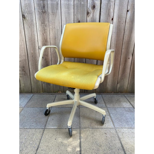 Vintage Mid-Century Steelcase Yellow Rolling Office Desk Arm Chair For Sale - Image 13 of 13