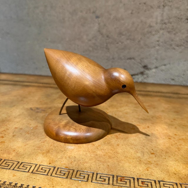 1960s Vintage Hand-Carved Wooden Shorebird Figurine Heritage Myrtlewood For Sale - Image 5 of 9