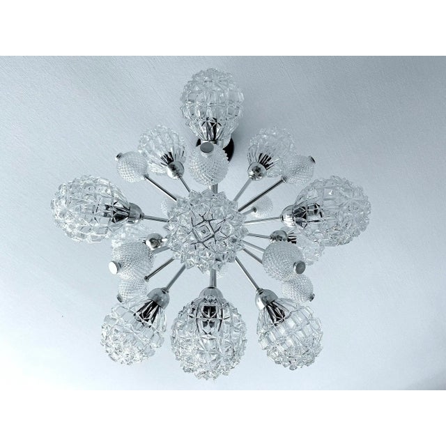 1970s Large Sputnik Glass Pendant Lamp, 1970s For Sale - Image 5 of 18