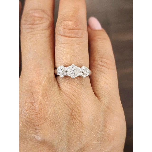 Modern 0.97 Ct Diamond Ring Size 6.5 For Sale - Image 3 of 10