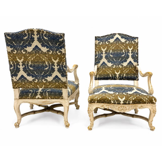 Early 20th Century Early French Louis XV Style Bergere Chairs Shell Apron Cerused Finish - Pair For Sale - Image 5 of 10