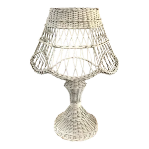Antique White Wicker Table Lamp