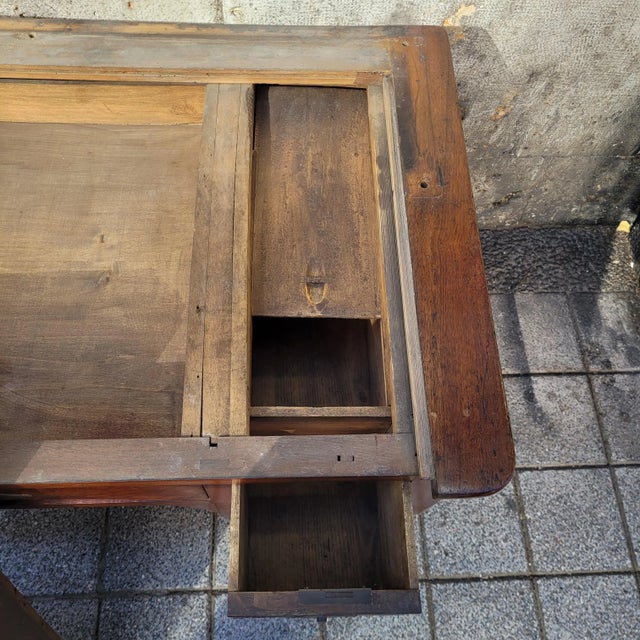 Directoire Bonheur du Jour Desk in Mahogany and Leather, France, 19th Century For Sale - Image 15 of 18