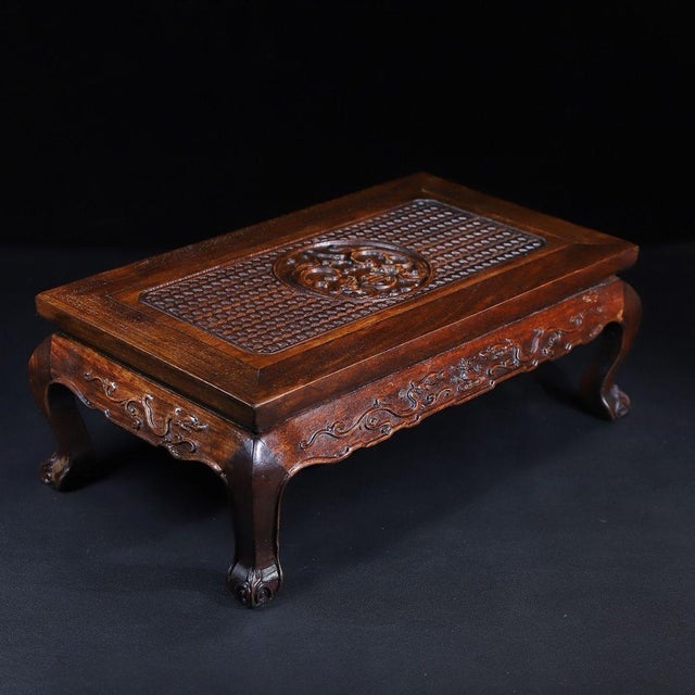 Dimensions: Length 39cm (15.35") x Width 23cm (9.06") x Height 14cm (5.51") Material: Solid Hardwood (Huali / Rosewood)...