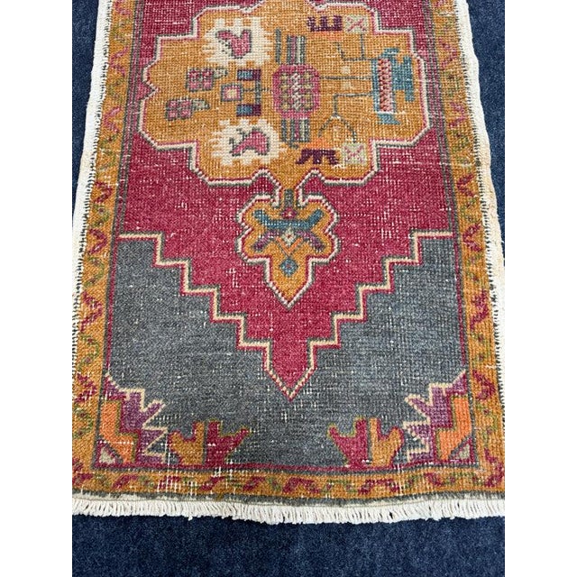 Contemporary Turkish Yastik Rug 1'11" x 3'8" For Sale - Image 3 of 5