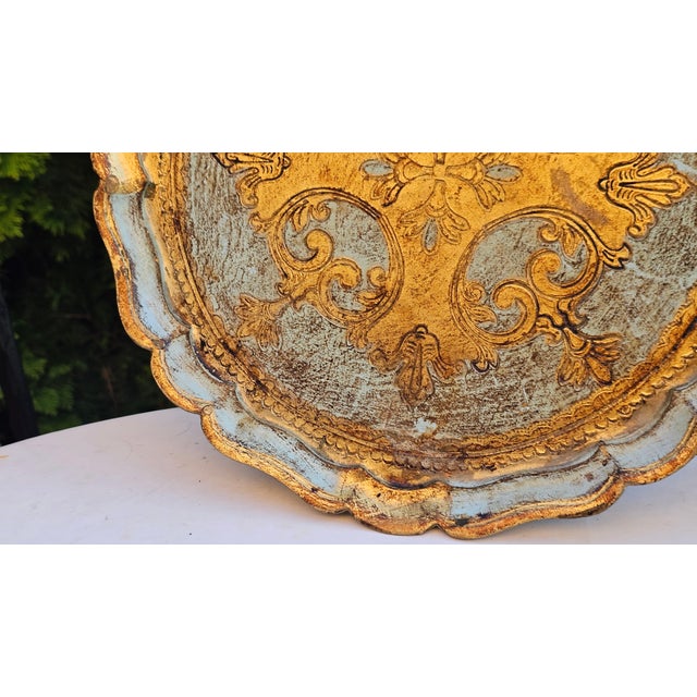 Wooden tray, Florentine, 1960s-1970s, dimensions: height 2 cm, diameter 34.6 cm.