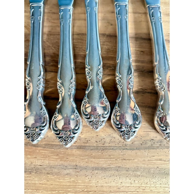 Vintage Oneida Community "Affection" Silverplate Flatware Set - 45 pcs For Sale - Image 10 of 11