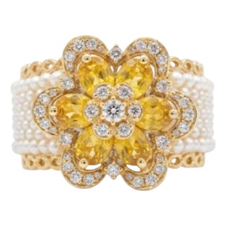 Natural Yellow Sapphire 1.50cts & Diamond 0.22cts Ring in 18k Gold For Sale