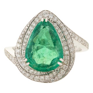VRJewels 3.74ct Pear Shape Emerald Diamond Double Halo Cocktail Ring 18k Gold Size 5 For Sale