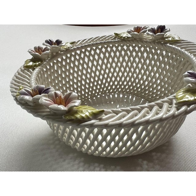 Mid 20th Century Bowl Irish Porcelain Woven Basket Flowers Porcelain Belleek Style Unmarked Vtg. For Sale - Image 10 of 18