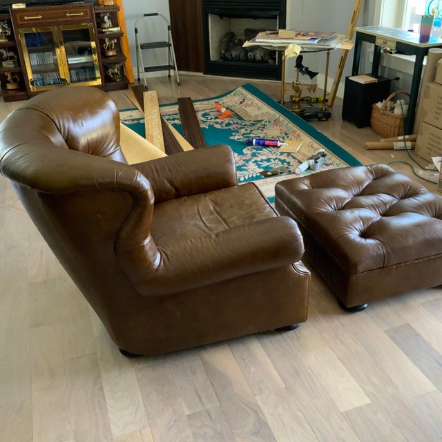 Traditional Henredon Ralph Lauren Writer’s Chair and Ottoman For Sale - Image 3 of 12